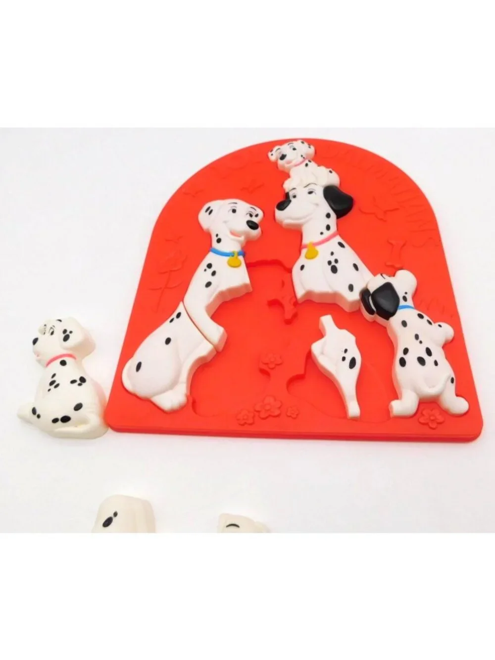 Vintage Plastic 101 Dalmatians 3D Puzzle Learning Toy 1993 Dog Puppy Shapes